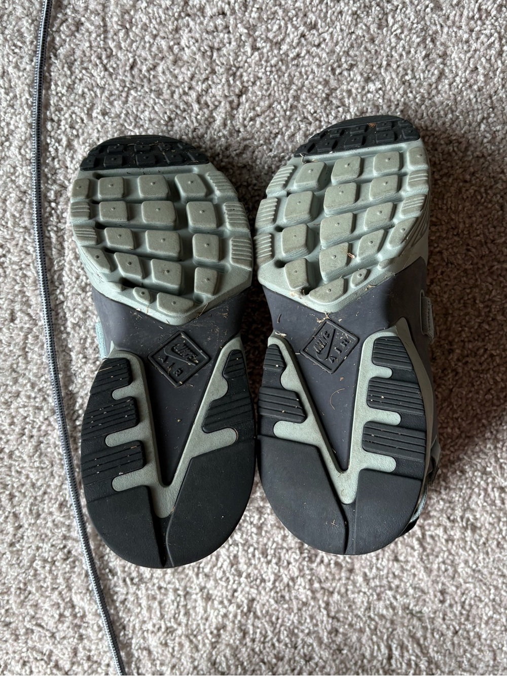 Nike Air Huarache City sz women’s US 12.5 - Picture 5 of 7